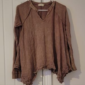 Altar'd State size small